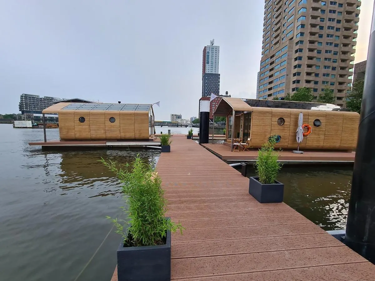 Hotel Wikkelboat Nr2 At Floating Rotterdam Rijnhaven Botel